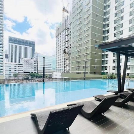 Cebu City Scape At Cebu It Park Extérieur photo